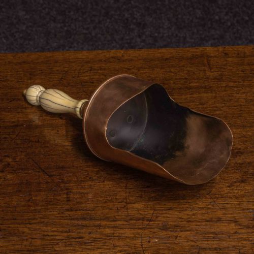 VICTORIAN COPPER CORN SCOOP WITH BONE HANDLE - ADDITIONAL PHOTO 3