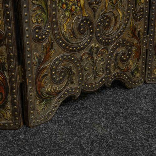 VICTORIAN EMBOSSED LEATHER SCREEN - ADDITIONAL PHOTO 8