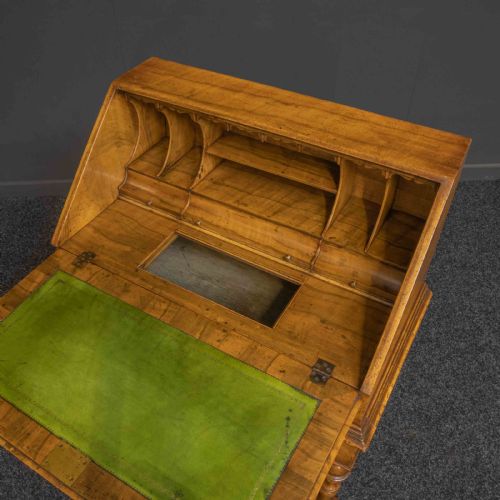 WILLIAM AND MARY STYLE WALNUT BUREAU - ADDITIONAL PHOTO 2