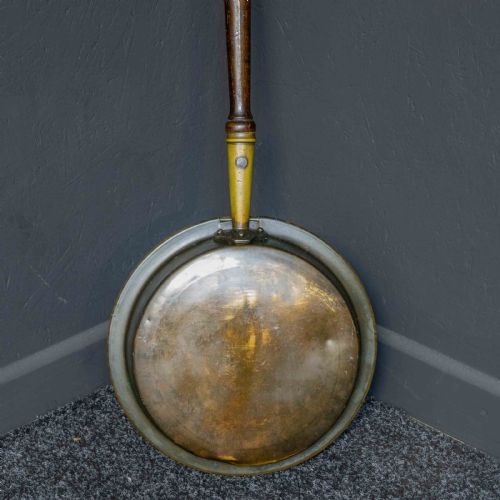 VICTORIAN BRASS WARMING PAN - ADDITIONAL PHOTO 3