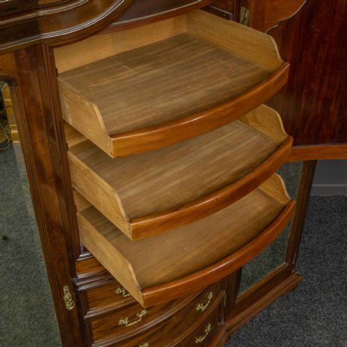 VICTORIAN MAHOGANY WARDROBE - ADDITIONAL PHOTO 3