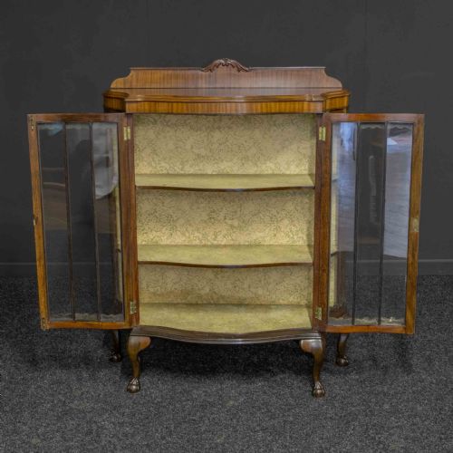 CHIPPENDALE STYLE MAHOGANY CABINET - ADDITIONAL PHOTO 3