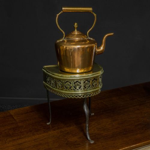GEORGIAN BRASS FOOTMAN - ADDITIONAL PHOTO 1