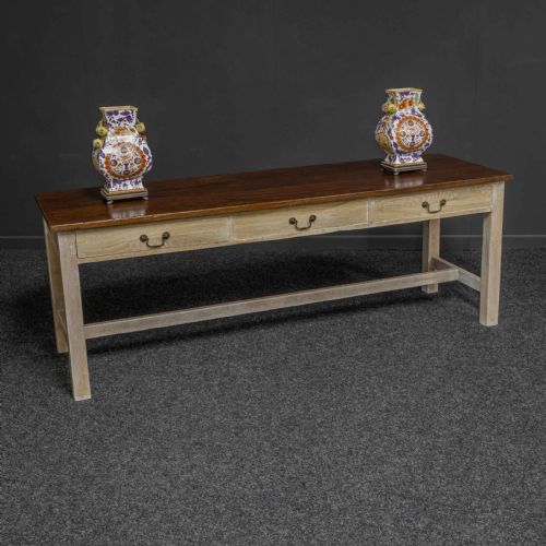 COUNTRY STYLE THREE DRAWER DINING TABLE - ADDITIONAL PHOTO 2