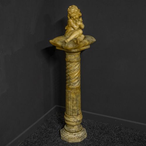victorian marble figure - CATEGORY: ANTIQUE SCULPTURES - DATED VICTORIAN