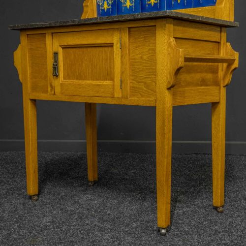 ARTS AND CRAFTS OAK WASHSTAND - ADDITIONAL PHOTO 8