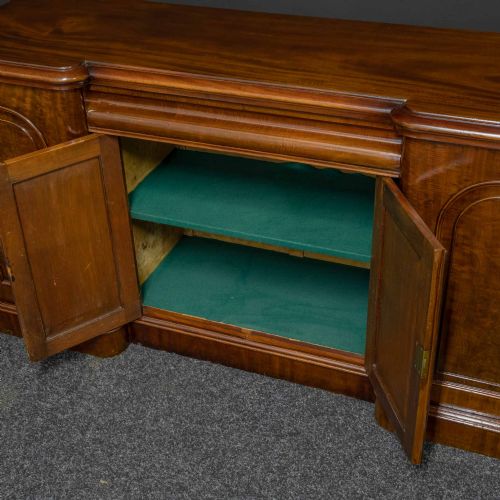 VICTORIAN MAHOGANY SIDEBOARD - ADDITIONAL PHOTO 3
