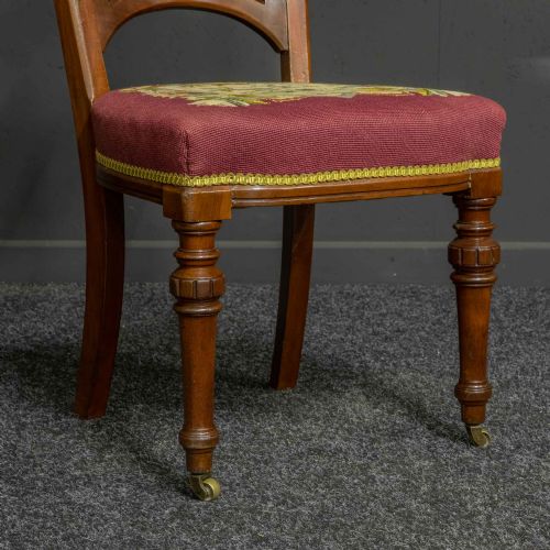 SET OF EIGHT ARTS AND CRAFTS MAHOGANY CHAIRS - ADDITIONAL PHOTO 9