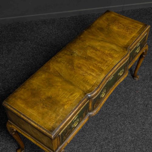 QUEEN ANNE STYLE WALNUT DRESSER - ADDITIONAL PHOTO 3