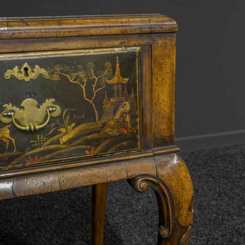 QUEEN ANNE STYLE WALNUT DRESSER - ADDITIONAL PHOTO 13
