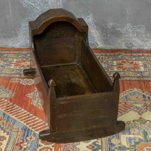 EARLY OAK CRADLE - ADDITIONAL PHOTO 6