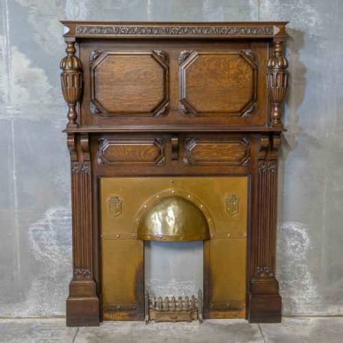 oak fire surround - CATEGORY: ANTIQUE FIREPLACES - DATED 1920