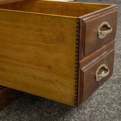 EARLY 20TH CENTURY MAHOGANY DESK - ADDITIONAL PHOTO 13