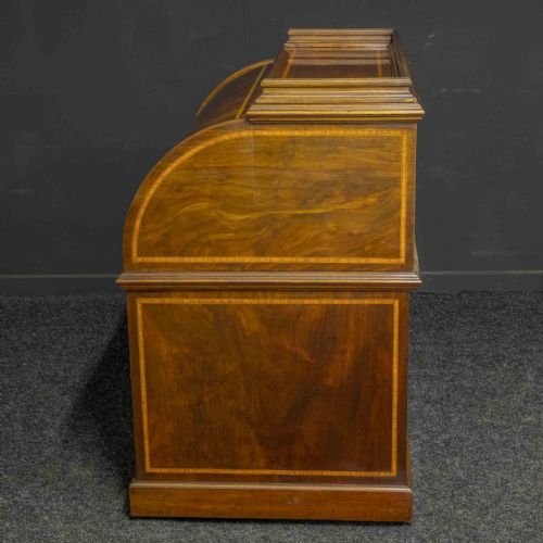 SHERATON REVIVAL MAHOGANY CYLINDER DESK - ADDITIONAL PHOTO 17