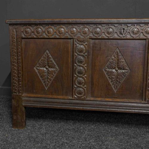 EARLY OAK KIST - ADDITIONAL PHOTO 9