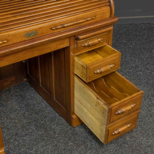 SMALL EDWARDIAN ROLL TOP DESK - ADDITIONAL PHOTO 10