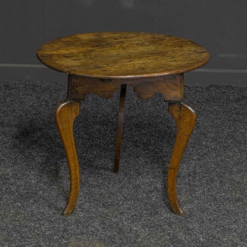 18TH CENTURY OAK TABLE - ADDITIONAL PHOTO 4