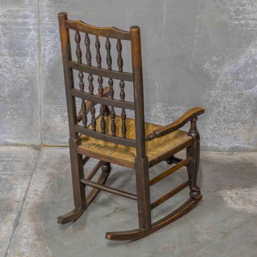 LANCASHIRE SPINDLEBACK ROCKER - ADDITIONAL PHOTO 4