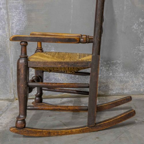 LANCASHIRE SPINDLEBACK ROCKER - ADDITIONAL PHOTO 7
