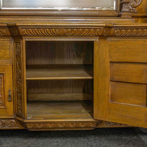 LATE VICTORIAN CARVED OAK SIDEBOARD - ADDITIONAL PHOTO 8