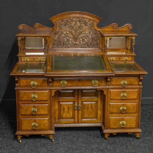 LATE VICTORIAN POLLARD OAK DESK BY THOMAS TURNER - ADDITIONAL PHOTO 1