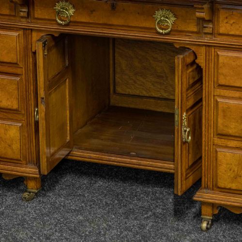 LATE VICTORIAN POLLARD OAK DESK BY THOMAS TURNER - ADDITIONAL PHOTO 7