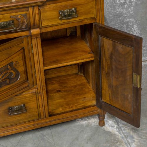 VICTORIAN WALNUT SIDEBOARD - ADDITIONAL PHOTO 8