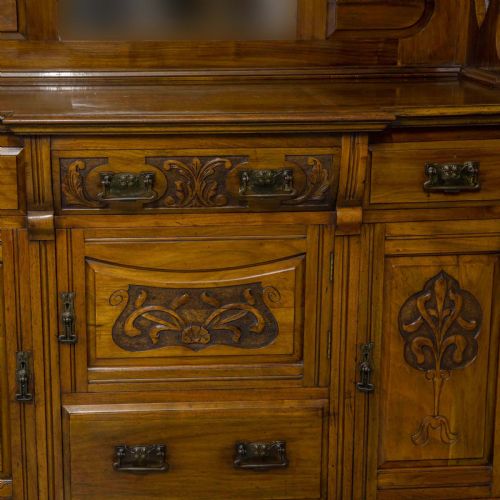 VICTORIAN WALNUT SIDEBOARD - ADDITIONAL PHOTO 11