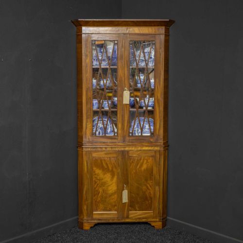 early 19th century mahogany double corner cupboard - CATEGORY: ANTIQUE CABINETS - DATED 19TH CENTURY