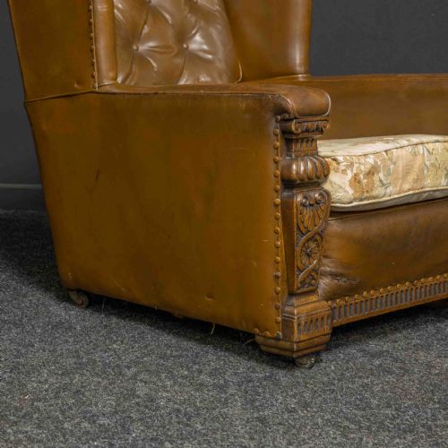 LADIES AND GENTS PAIR OF EARLY 20TH CENTURY LEATHER ARMCHAIRS - ADDITIONAL PHOTO 2