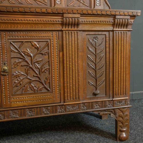 ARTS AND CRAFTS DRESSER - ADDITIONAL PHOTO 6