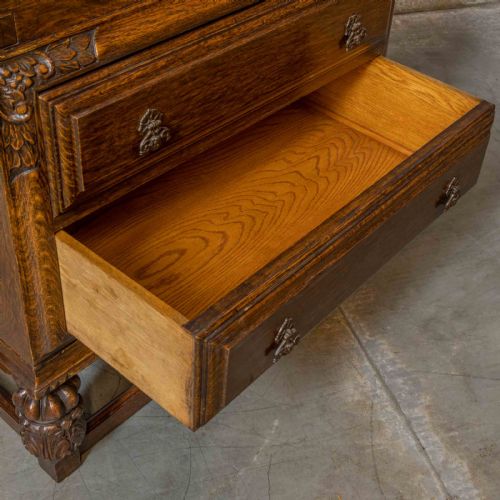 EARLY 20TH CENTURY OAK WRITING BUREAU - ADDITIONAL PHOTO 5