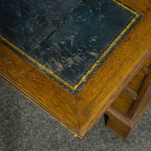 GEORGIAN OAK BUREAU - ADDITIONAL PHOTO 19