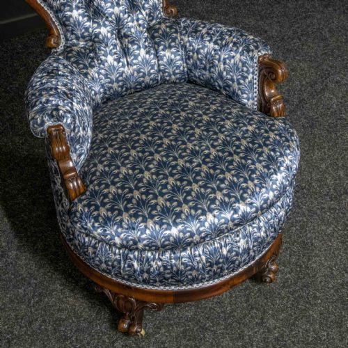 2 VICTORIAN LINER CHAIRS - ADDITIONAL PHOTO 7