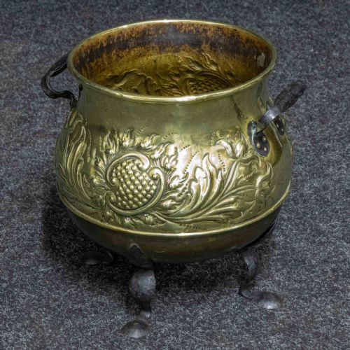 ARTS AND CRAFTS BRASS LOG BIN - ADDITIONAL PHOTO 4