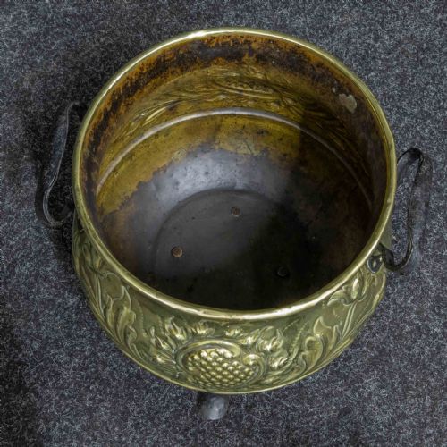 ARTS AND CRAFTS BRASS LOG BIN - ADDITIONAL PHOTO 5