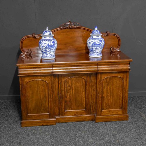 VICTORIAN MAHOGANY DRESSER - ADDITIONAL PHOTO 1