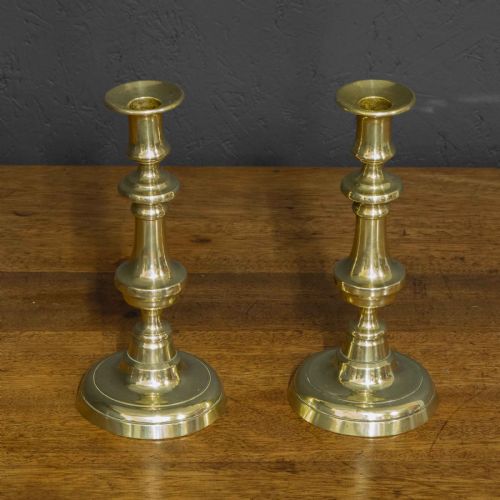 george 3rd brass candlesticks - CATEGORY: ANTIQUE LIGHTING - DATED GEORGIAN