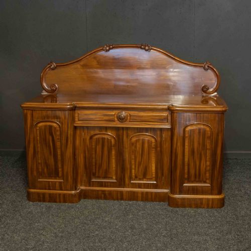 VICTORIAN MAHOGANY DRESSER - ADDITIONAL PHOTO 4