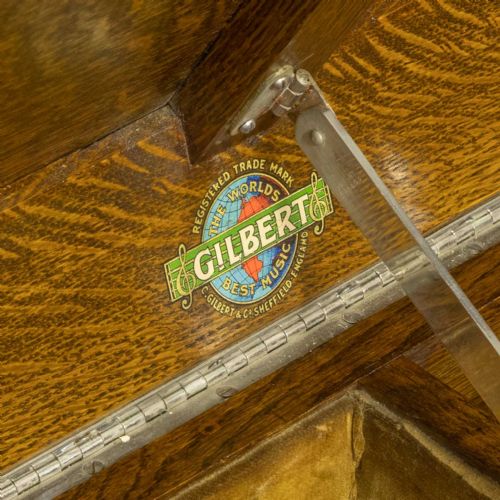 GILBERT GRAMOPHONE - ADDITIONAL PHOTO 2