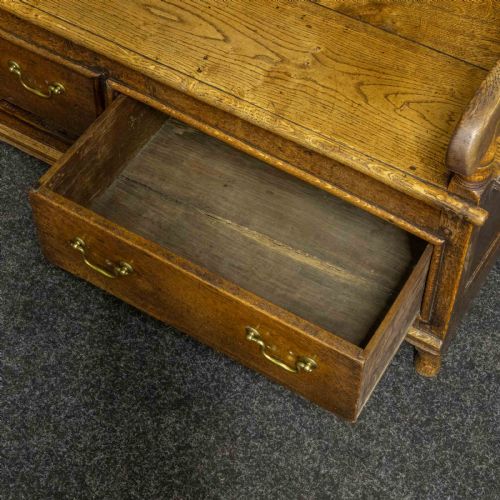 18TH CENTURY OAK SETTLE - ADDITIONAL PHOTO 3