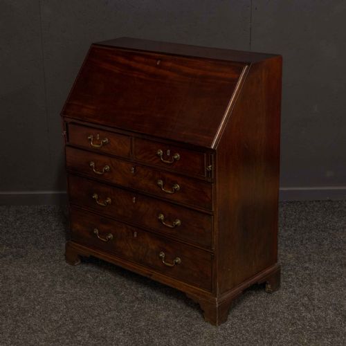 GEORGIAN MAHOGANY BUREAU - ADDITIONAL PHOTO 15