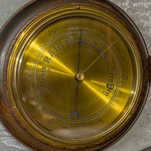 SMALL BAROMETER HATSTAND - ADDITIONAL PHOTO 3
