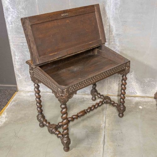VICTORIAN OAK DESK - ADDITIONAL PHOTO 3