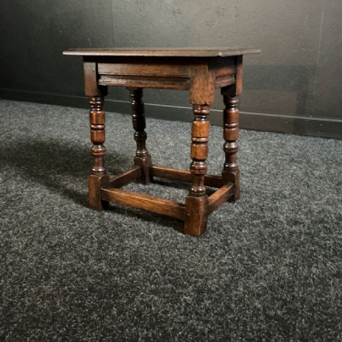 VICTORIAN OAK JOINT STOOL - ADDITIONAL PHOTO 3