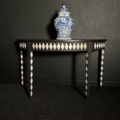 DECORATIVE GEORGIAN SIDE TABLES - ADDITIONAL PHOTO 2