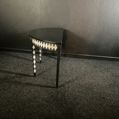 DECORATIVE GEORGIAN SIDE TABLES - ADDITIONAL PHOTO 4