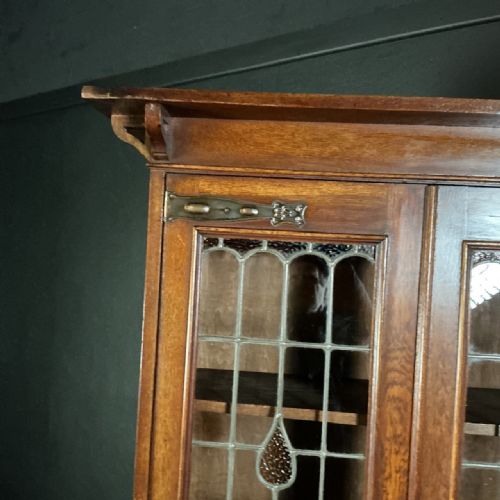 ARTS AND CRAFTS BOOKCASE - ADDITIONAL PHOTO 2