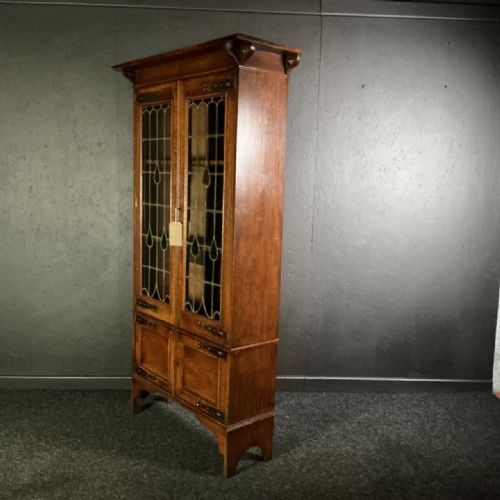 ARTS AND CRAFTS BOOKCASE - ADDITIONAL PHOTO 3