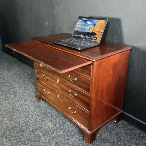GEORGIAN MAHOGANY CHEST - ADDITIONAL PHOTO 1